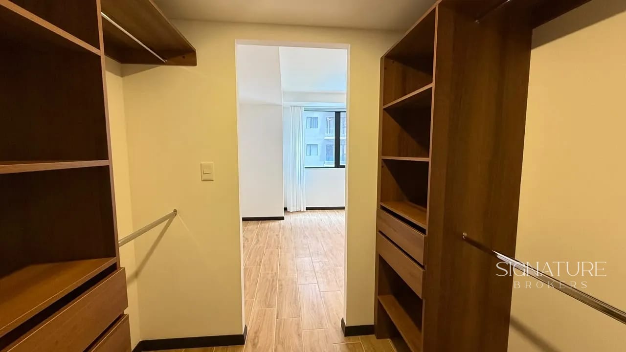 Apartamento en Renta – Essenza, Zona 13 (2 hab) — Apartamento en Alquiler en Essenza, Zona 13, Guatemala, Ciudad — foto 8 de 10
