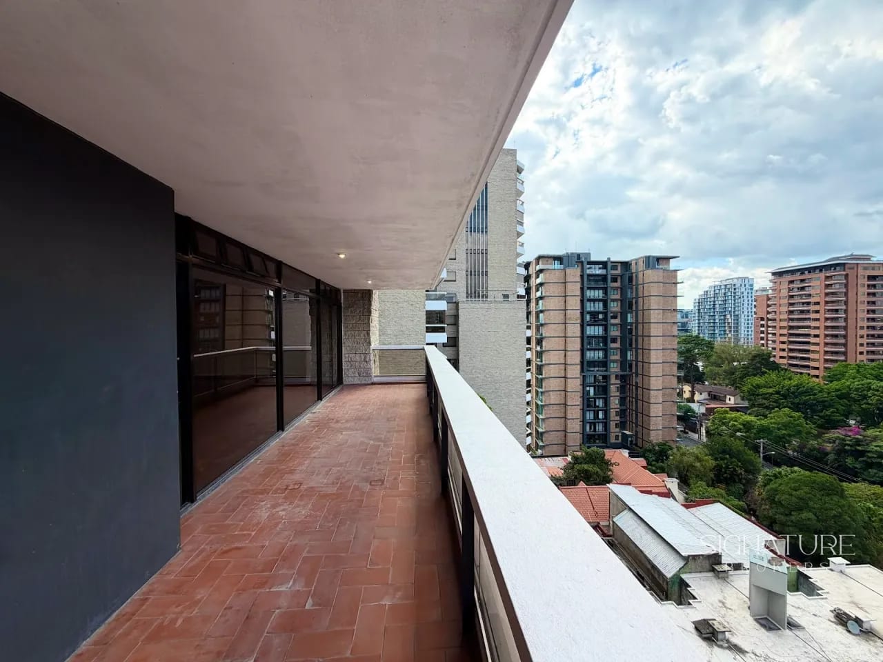 Apartamento en Renta – Edificio Tiffany I Z.10 — Apartamento en Alquiler en Tiffany, Zona 10, Guatemala, Ciudad — foto 9 de 10