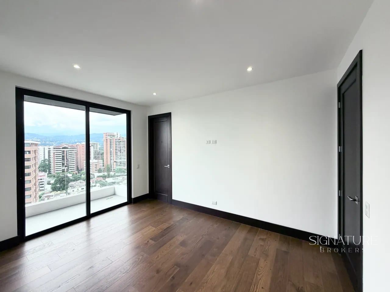 Apartamento en venta - Vistana, Z.14 — Apartamento en Venta en Vistana, Zona 14, Guatemala, Ciudad — foto 7 de 10