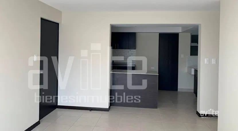 Apartamento con jardín, en alquiler. Condado Naranjo — Apartamento en Alquiler en Condado Naranjo, Zona 4 Mixco, Guatemala, Ciudad — foto 6 de 11