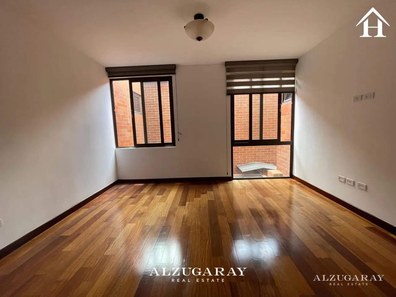 CASA GRANDE C/ JARDÍN Y PÉRGOLA - 4 HAB / CONDADO CONCEPCIÓN CAES — Casa en Alquiler en Pradera Concepción, Carretera a El Salvador, Guatemala, Ciudad — foto 12 de 15