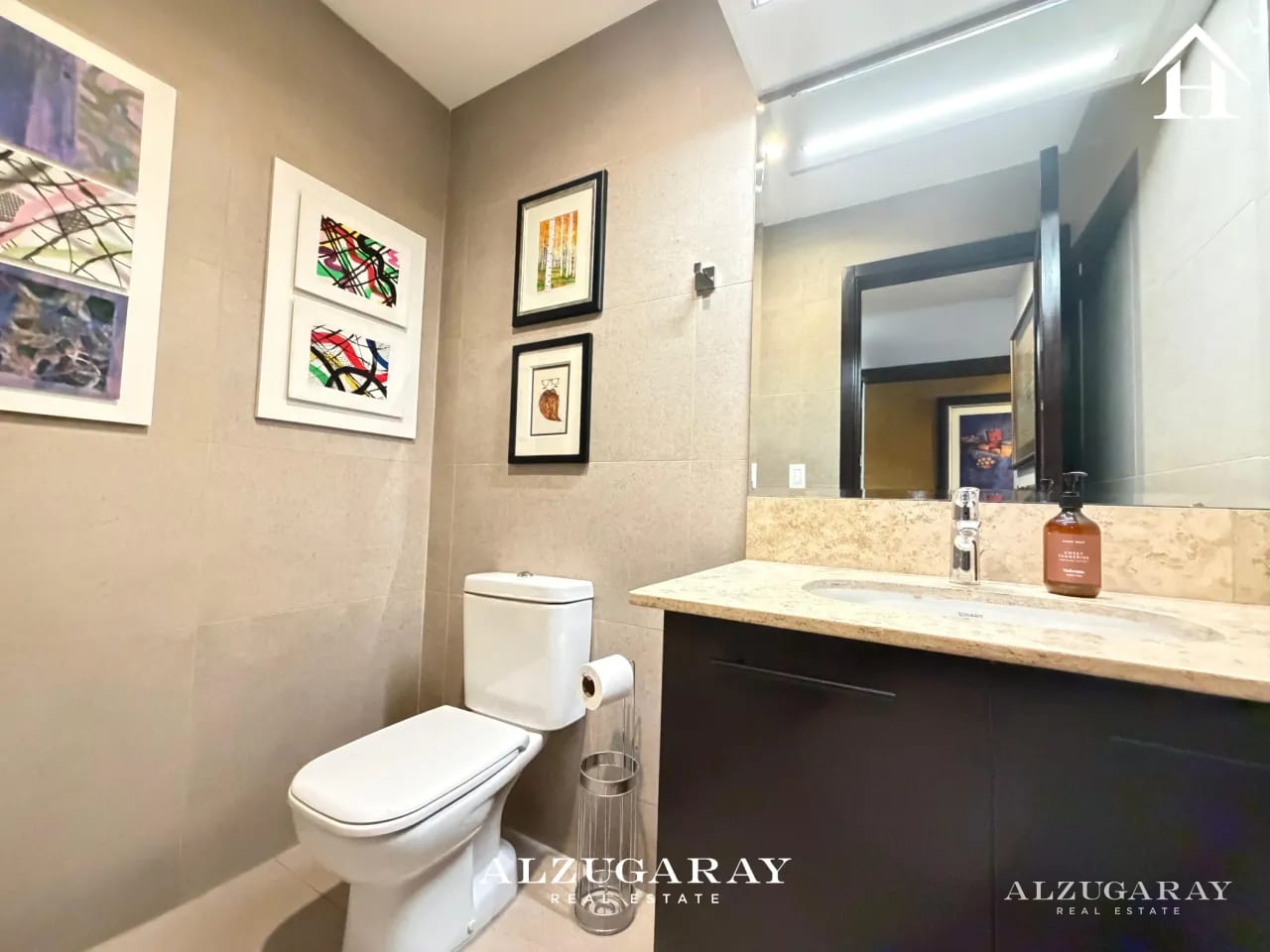 APTO AMUEBLADO C/ JACUZZI - 1 HAB. / EDIFICIO EN ZONA 14 — Apartamento en Alquiler en Zona 14, Guatemala, Ciudad — foto 11 de 12