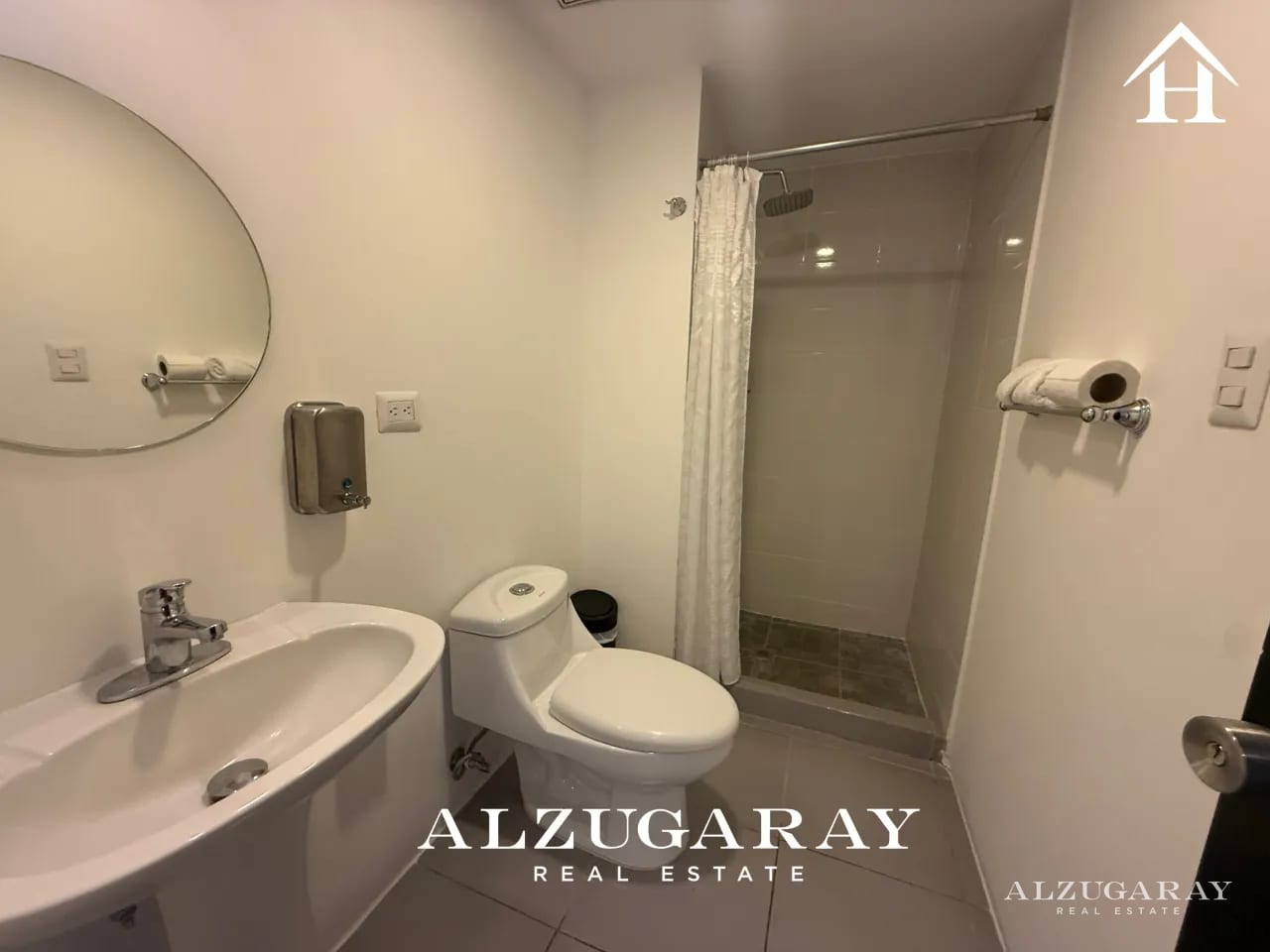 APTO. COMPLETAMENTE AMUEBLADO -2 HAB. EN ZONA 14 — Apartamento en Venta en Zona 14, Guatemala, Ciudad — foto 8 de 8