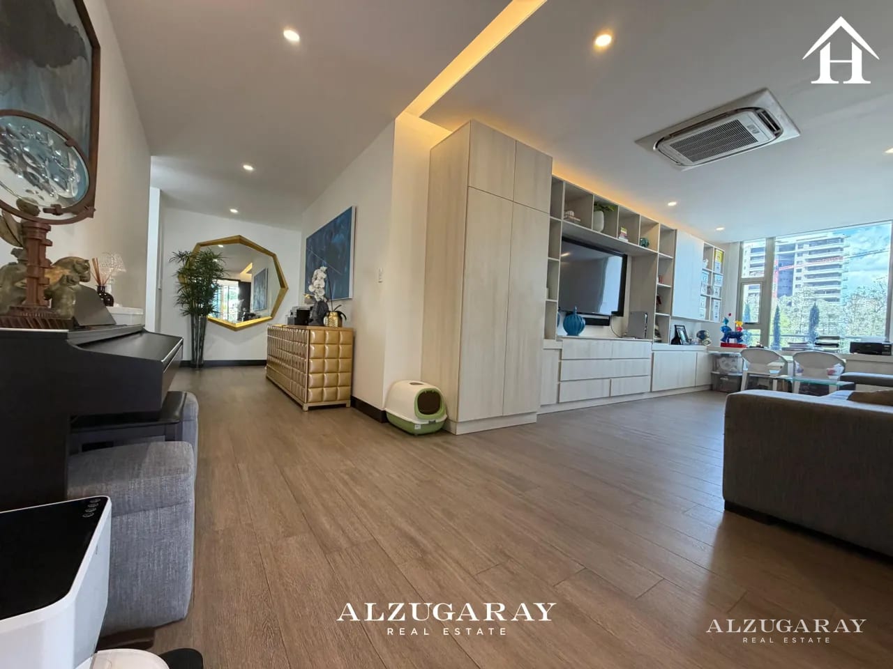 APTO. AMPLIO C/ ACABADOS DE LUJO -411 MT2 / 4 HAB. / 8 PARQUEOS Z. 15 — Apartamento en Venta en Zona 15, Guatemala, Ciudad — foto 6 de 11