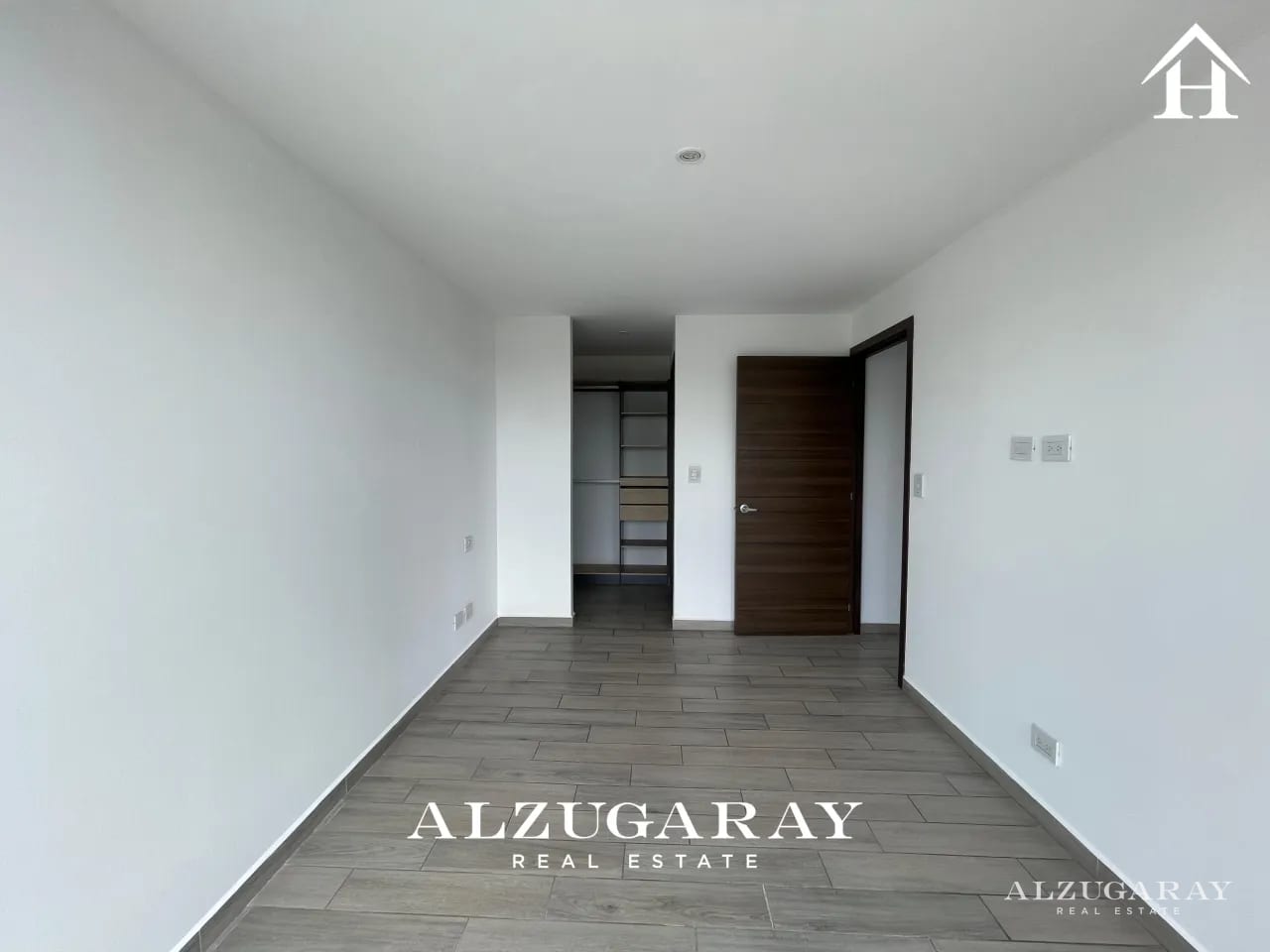 Apartamento en Renta Z.15 | 2 Hab. | Edificio Parque 15 — Apartamento en Alquiler en Parque 15, Zona 15, Guatemala, Ciudad — foto 6 de 10