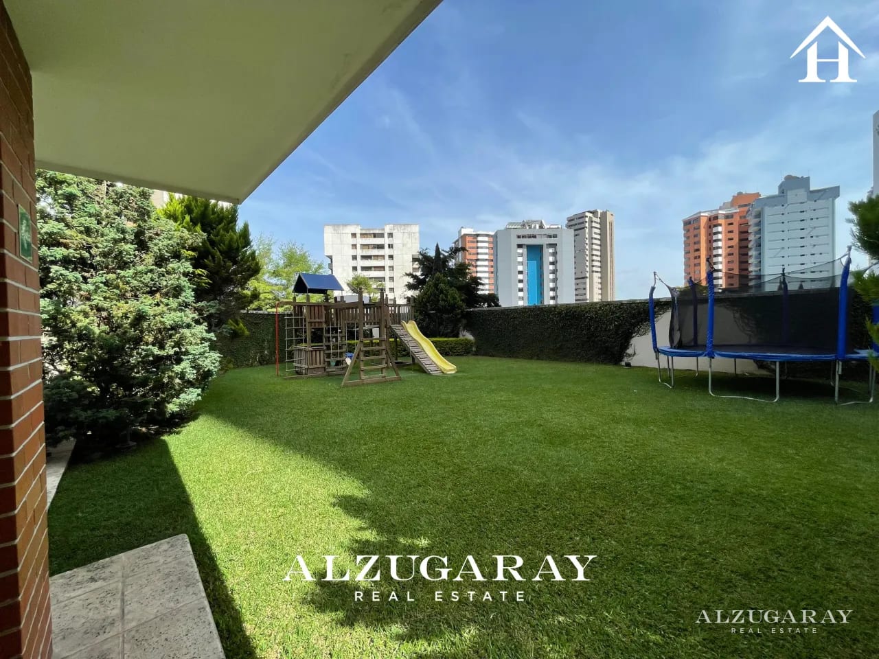Apartamento en Renta | 3 Hab.| Edificio en Zona 14 — Apartamento en Venta en Zona 14, Guatemala, Ciudad — foto 2 de 9