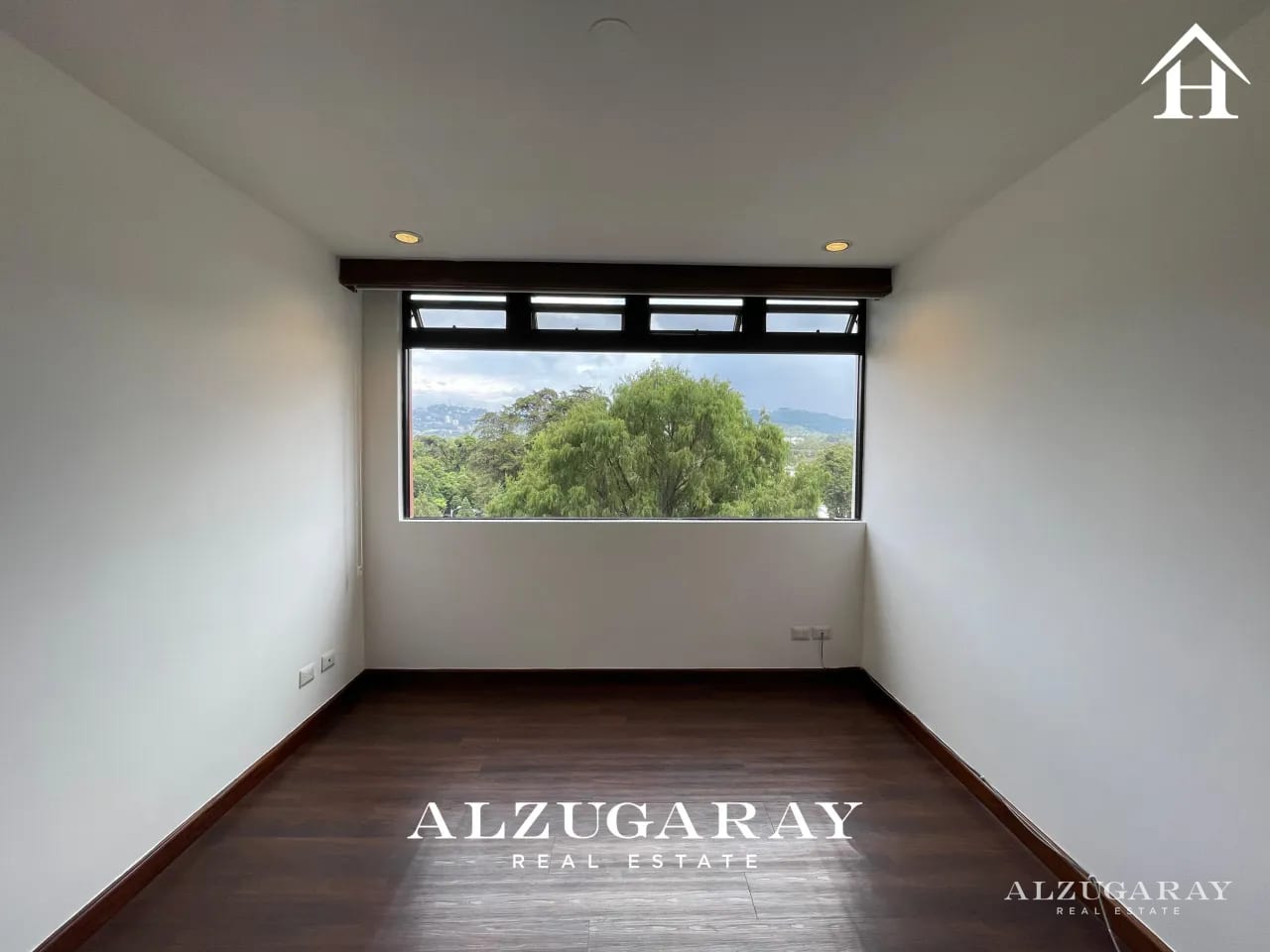 Apartamento en Renta | 2 Hab. | Edificio Zona 14 — Apartamento en Alquiler en Zona 14, Guatemala, Ciudad — foto 9 de 12