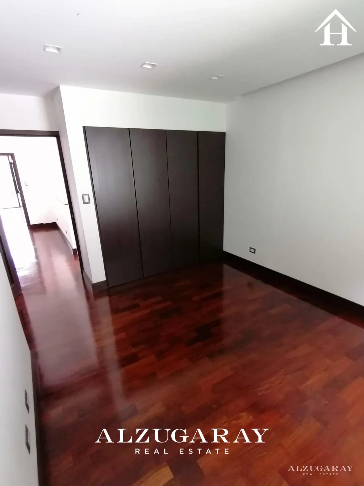 Casa en Renta Zona 10 | 3 Hab| Colonia Oakland — Casa en Alquiler en Zona 10, Guatemala, Ciudad — foto 7 de 10