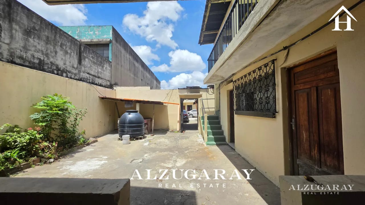 Propiedad Pot G4 P/ Demoler Z.11 |532 VR2 | a Metros de la Roosevelt — Casa en Venta en Zona 11, Guatemala, Ciudad — foto 3 de 4