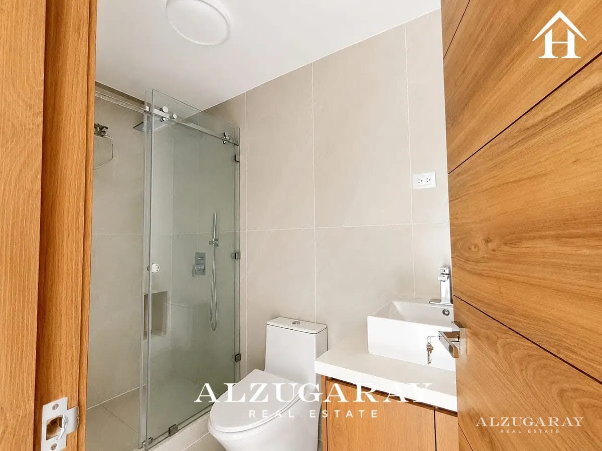 Casa Moderna en Venta |4 Hab. | Condomino KM. 19 CAES — Casa en Venta en Carretera a El Salvador, Guatemala, Ciudad — foto 12 de 14