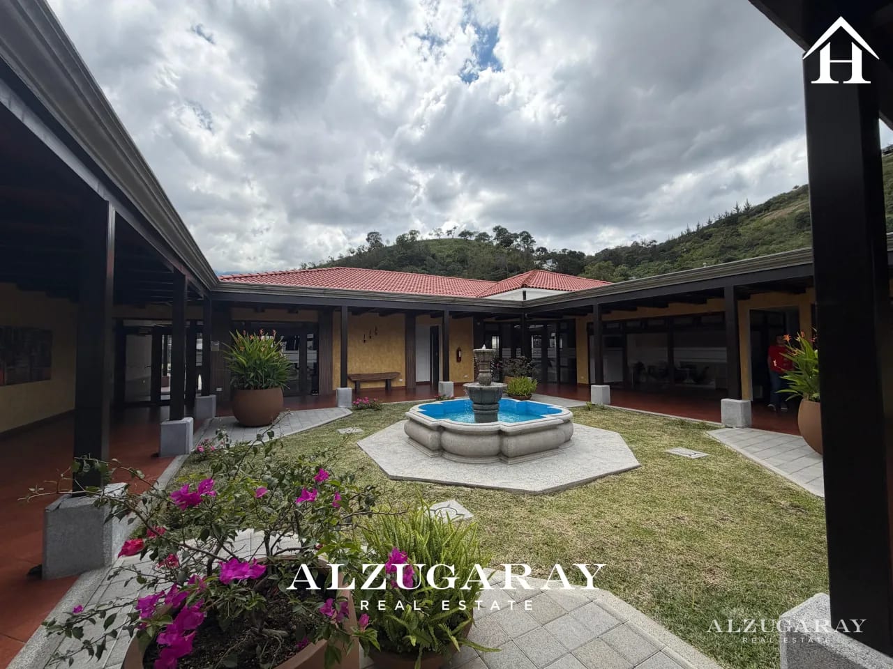 Casa Semi Amueblada en Renta| 5 Hab | Condominio a 7 Mins. Antigua — Casa en Alquiler en Antigua, Sacatepéquez — foto 9 de 16