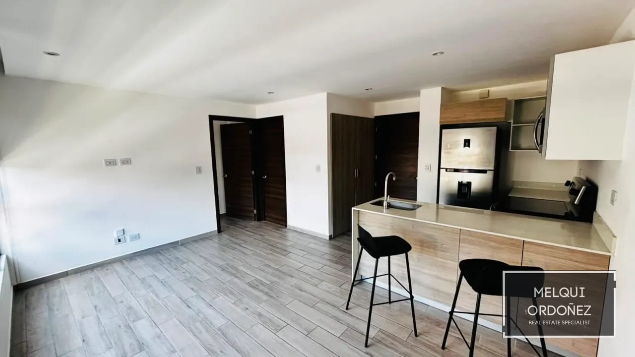 Excelente oportunidad de inversión en Zona 10 — Apartamento en Venta en Parque 10, Zona 10, Guatemala, Ciudad — foto 1 de 8