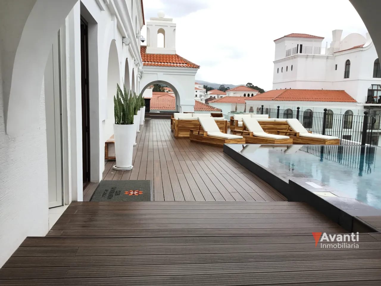 ALQUILER LINDO APARTAMENTO CON TERRAZA EN LIRIOS DE CAYALA ZONA 16 — Apartamento en Alquiler en Ciudad Cayalá, Zona 16, Guatemala, Ciudad — foto 13 de 17
