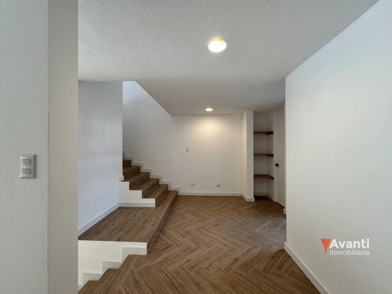 Alquilo Casa en Zona 15, en Condominio — Casa en Alquiler en Zona 15, Guatemala, Ciudad — foto 4 de 17