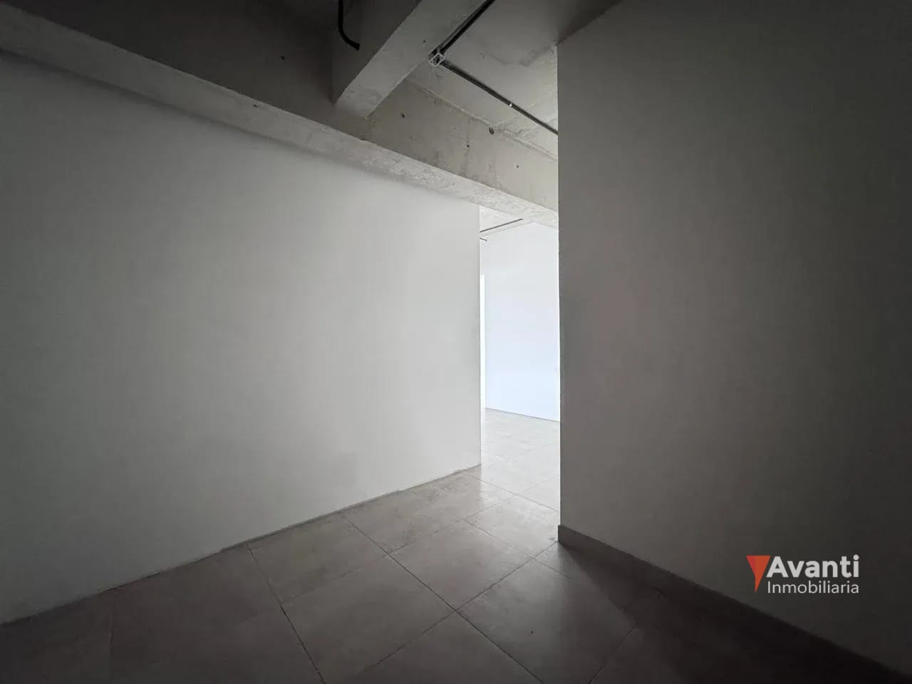 Alquiler Oficina Zona 9 — Oficina en Alquiler en Zona 9, Guatemala, Ciudad — foto 3 de 17
