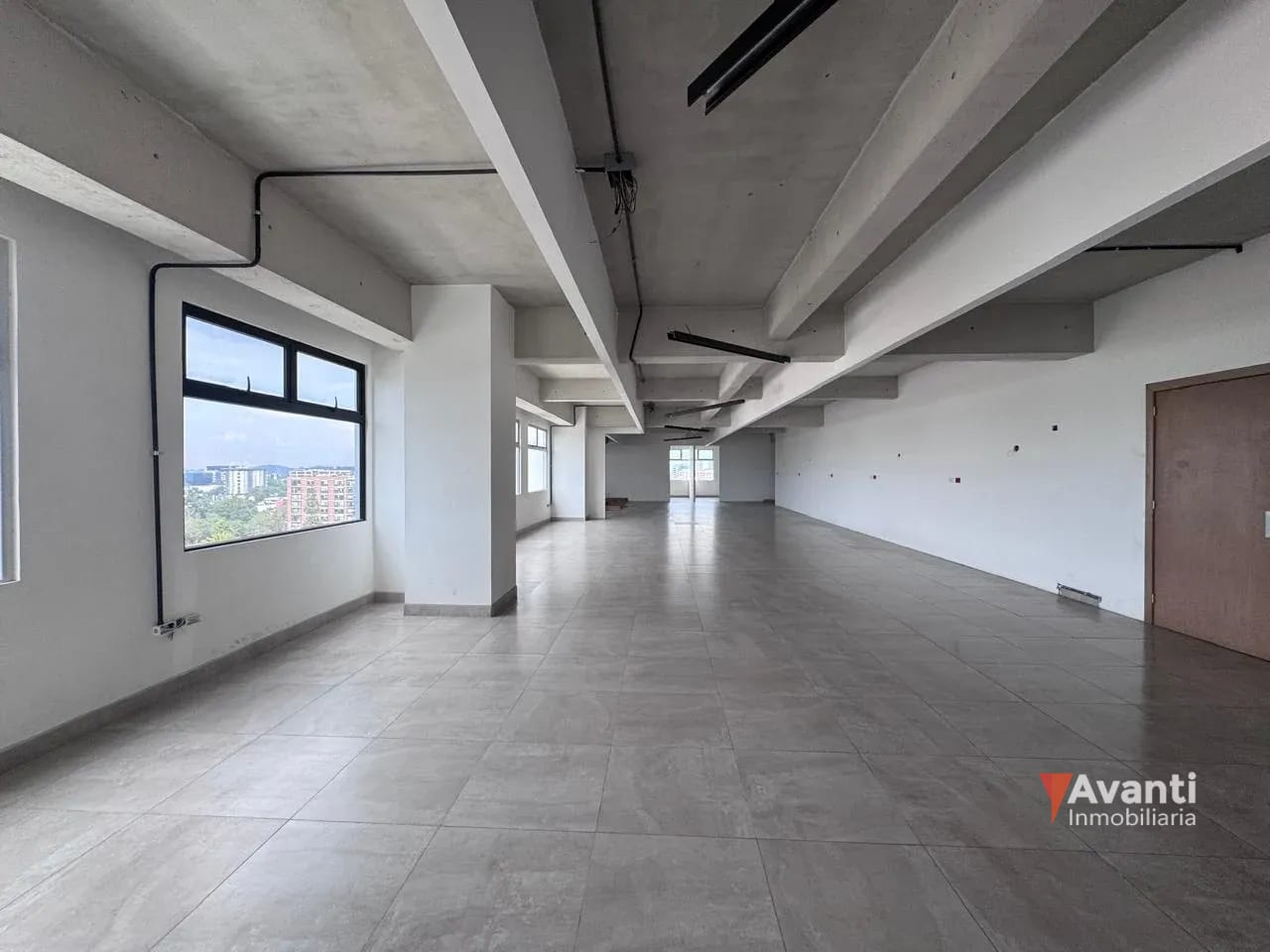 Alquiler Oficina Zona 9 — Oficina en Alquiler en Zona 9, Guatemala, Ciudad — foto 2 de 17