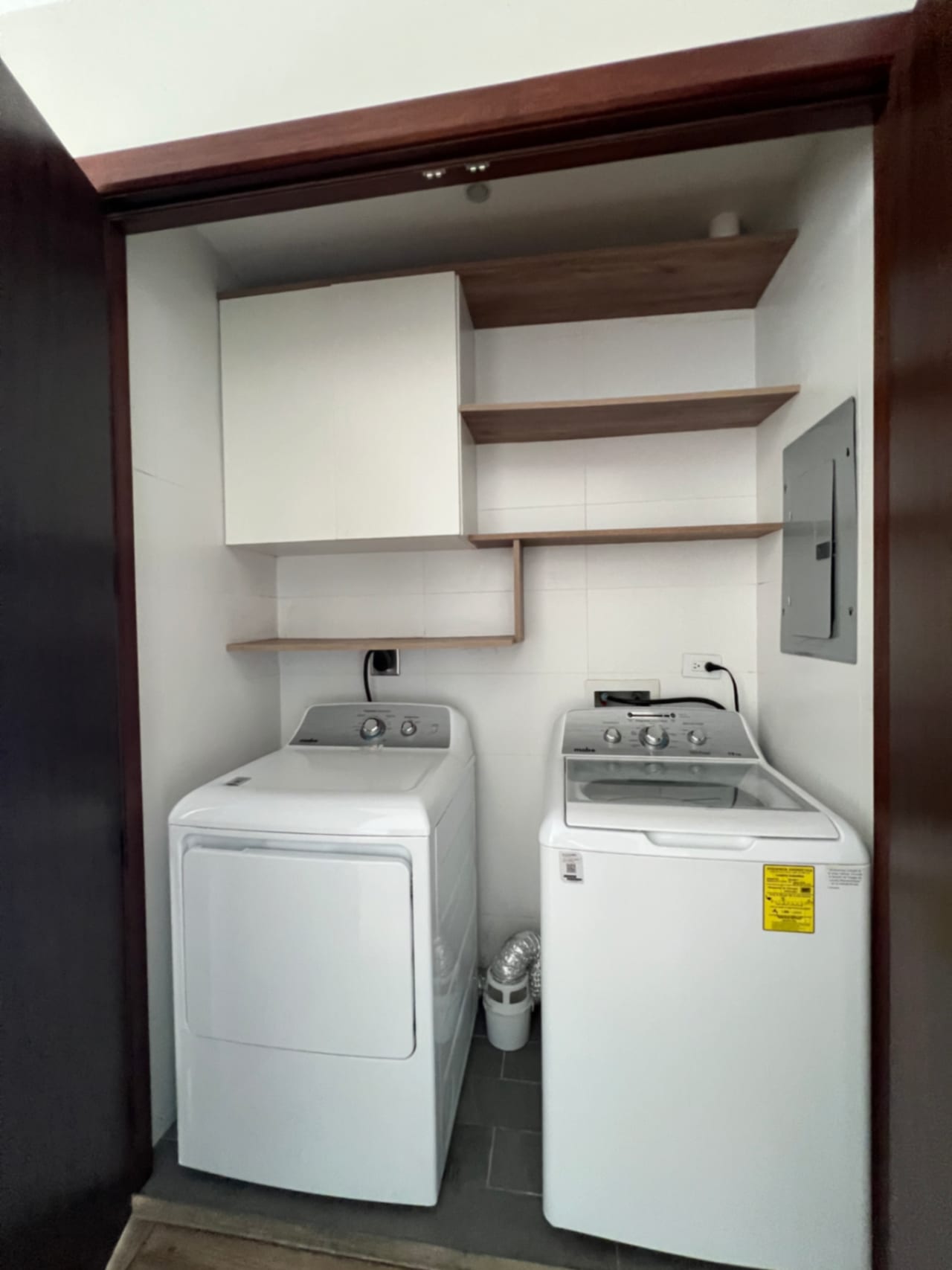 APARTAMENTO RENTA ZONA 15 VH 2, ESIFICIO VHISTA, 2 DORMITORIOS CADA UNO CON BAÑO 131 MTS2 CON VISTS ESPECTACULAR $1,700 — Apartamento en Alquiler en Vista Hermosa II, Zona 15, Guatemala, Ciudad — foto 5 de 10