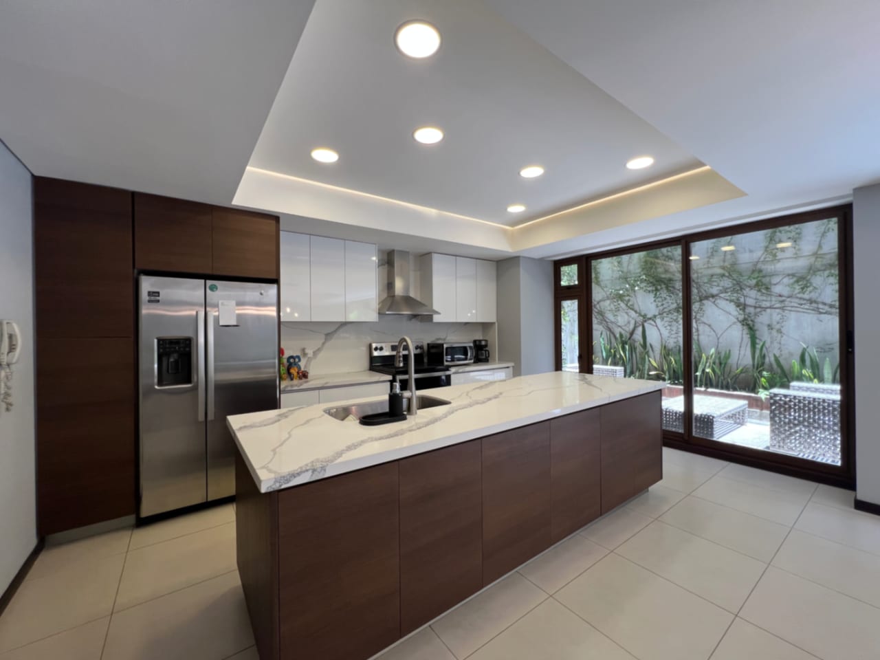 ZONA 14, APARTAMENTO VENTA 240 MTS2, 2 DORMITORIOS, 2 PARQUEOS $520,000 — Apartamento en Venta en Zona 14, Guatemala, Ciudad — foto 8 de 12