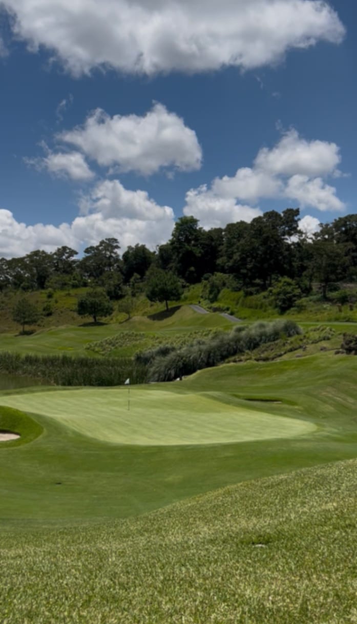 PULTÉ GOLF TERRENO VENTA FRENTE AL CAMPO 1,431 VRS $400 DÓLARES LA VARA $572,400 + ACCIÓN DEL CLUB — Terreno en Venta en El Pulté Golf, Zona 16, Guatemala, Ciudad — foto 1 de 1
