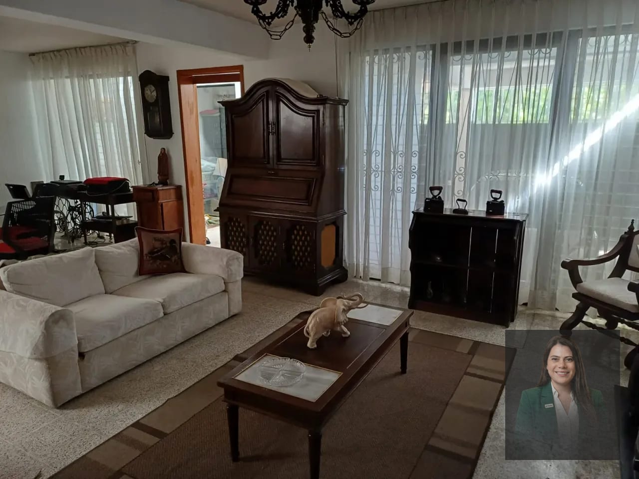 Casa Amueblada en Renta | Zona 15, Vista Hermosa 1 — Casa en Alquiler en El Boulevard, Zona 15, Guatemala, Ciudad — foto 1 de 13