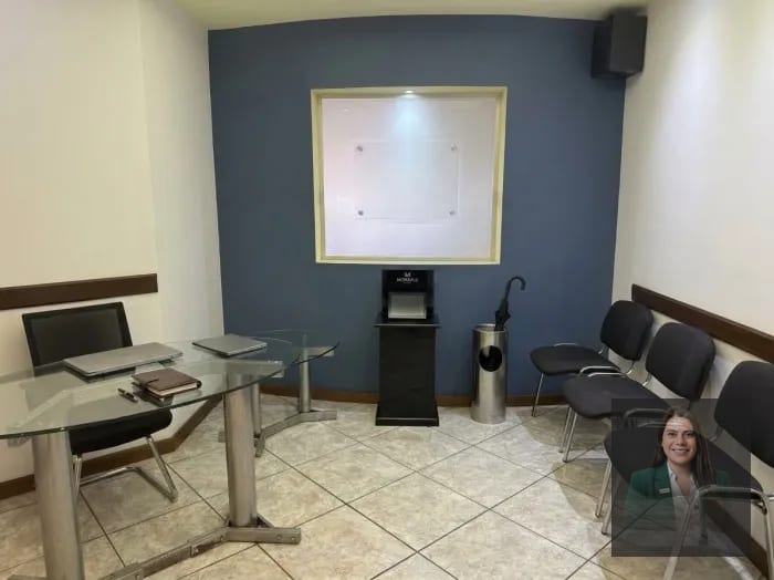 Oficina en Renta Zona 15 Edificio de uso mixto — Oficina en Alquiler en Vista Hermosa II, Zona 15, Guatemala, Ciudad — foto 1 de 17