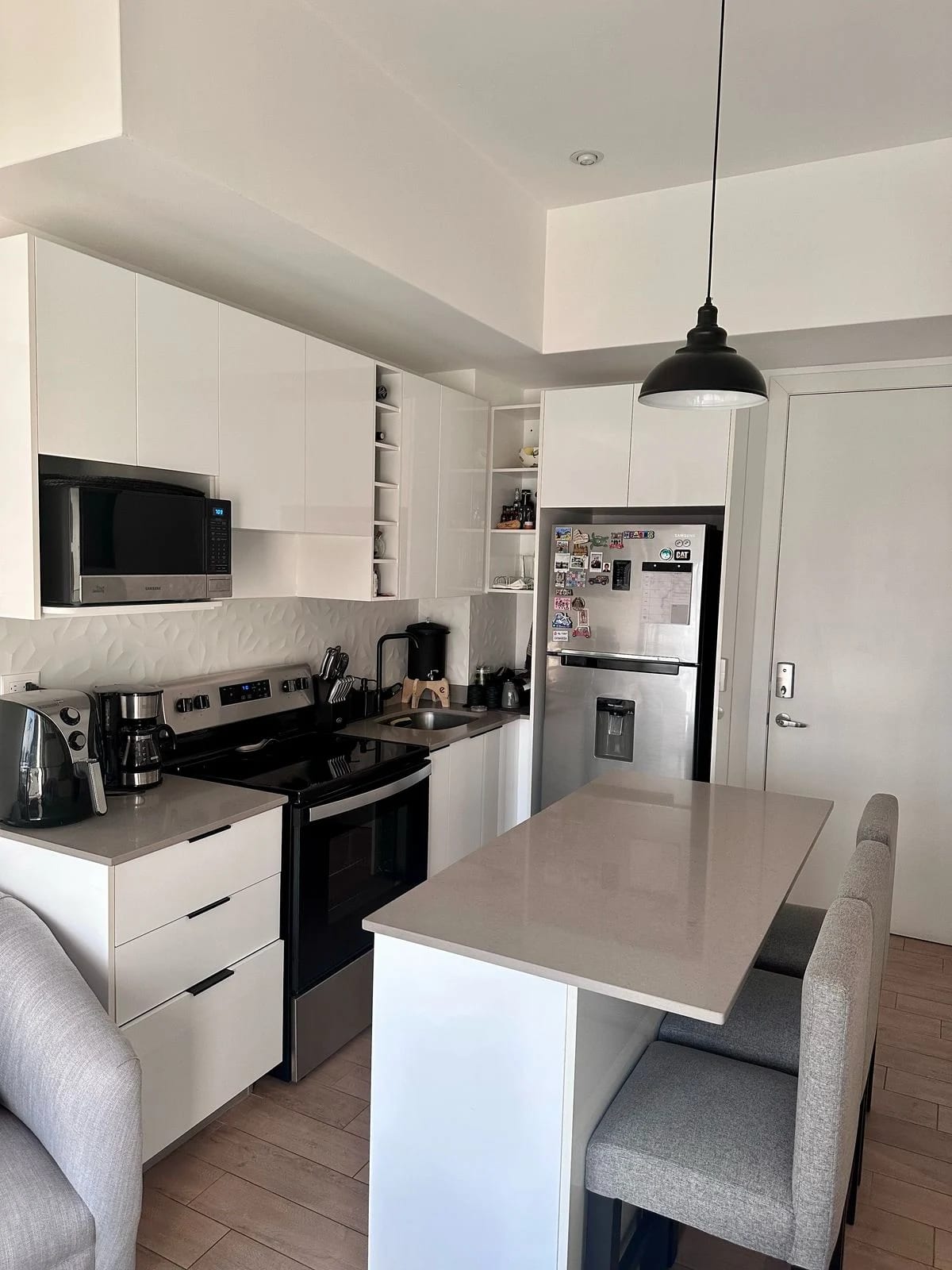 Apartamento Amueblado y Equipado en Venta Zona 13 — Apartamento en Venta en N Américas, Zona 13, Guatemala, Ciudad — foto 3 de 15