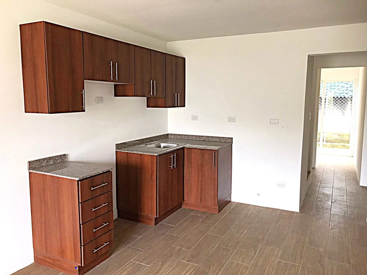 Casa Nueva en Venta, Km. 25 Carretera a El Salvador — Casa en Venta en Carretera a El Salvador, Guatemala, Ciudad — foto 2 de 12