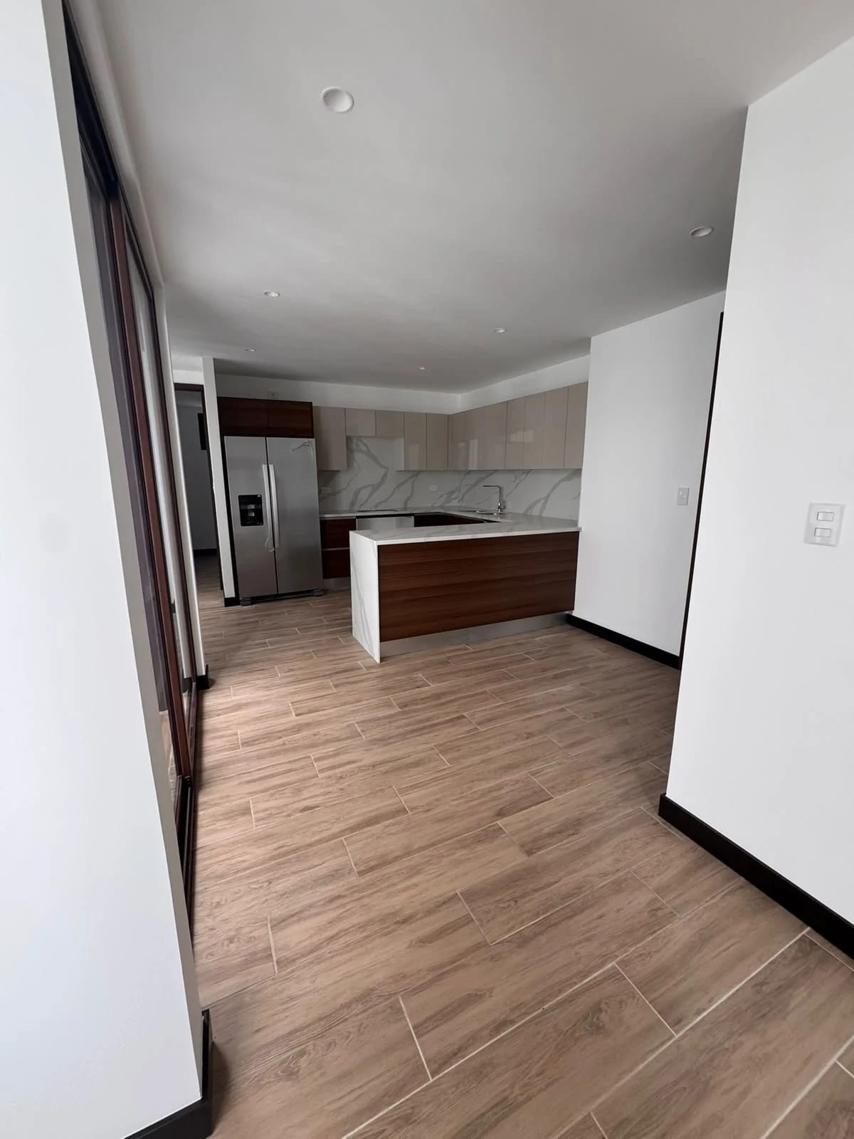 Apartamento Nuevo en Venta Zona 13, 3 Habitaciones + Hab. Servicio — Apartamento en Venta en Zona 13, Guatemala, Ciudad — foto 5 de 16