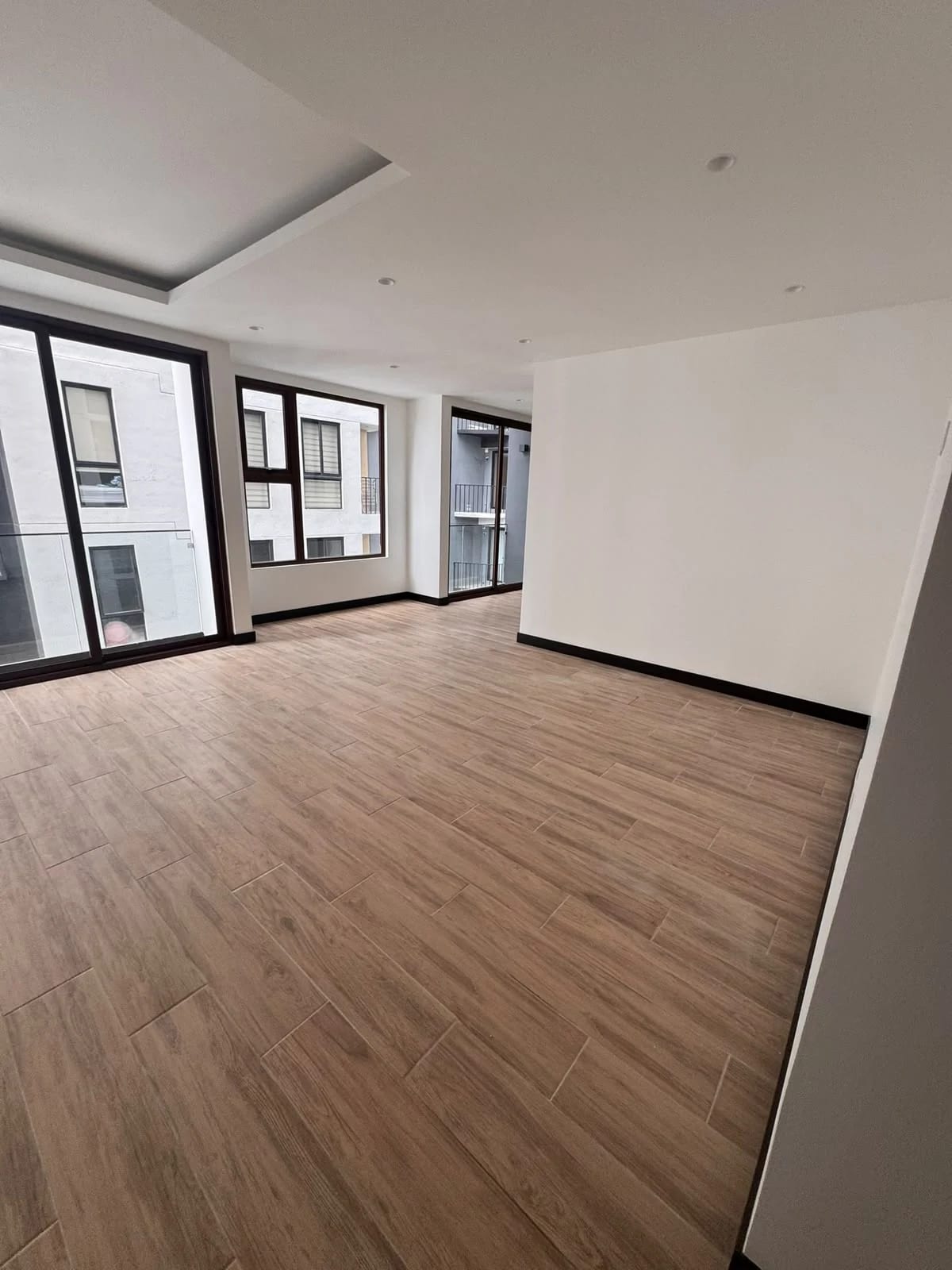 Apartamento Nuevo en Venta Zona 13, 3 Habitaciones + Hab. Servicio — Apartamento en Venta en Zona 13, Guatemala, Ciudad — foto 4 de 16