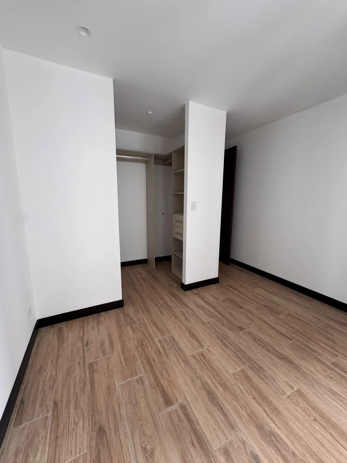 Apartamento Nuevo en Venta Zona 13, 3 Habitaciones + Hab. Servicio — Apartamento en Venta en Zona 13, Guatemala, Ciudad — foto 8 de 16
