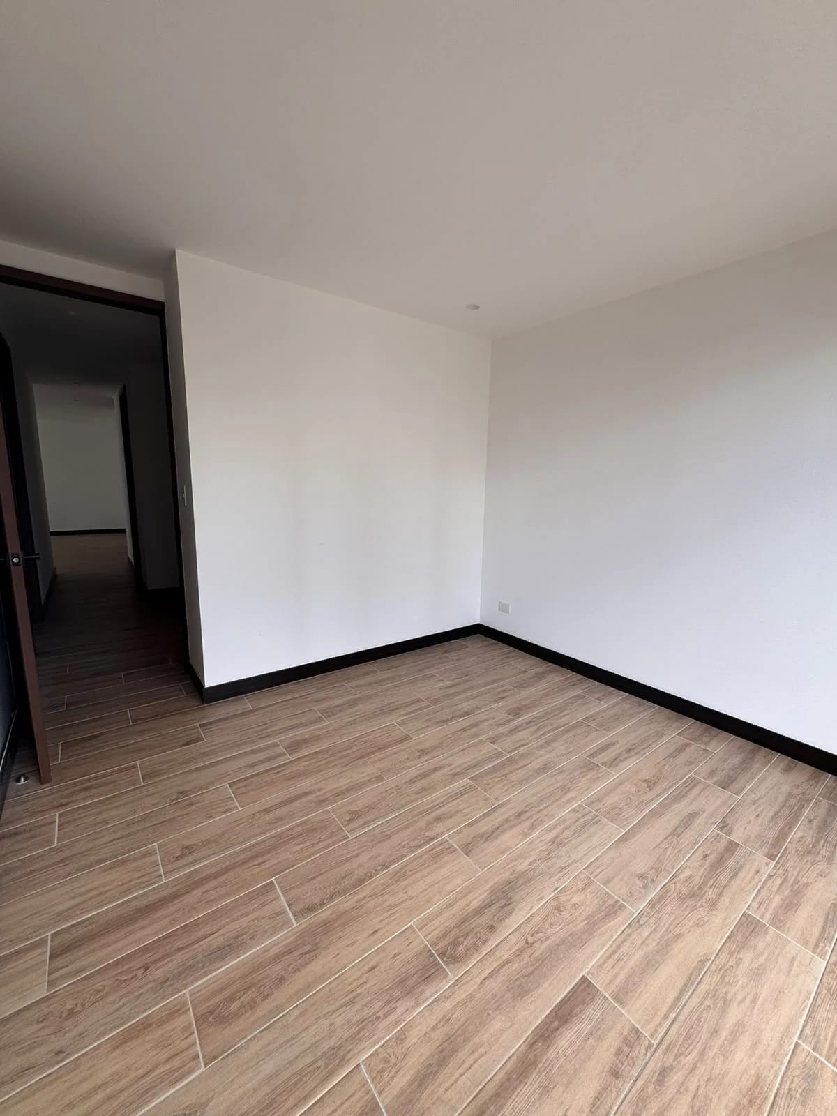 Apartamento Nuevo en Venta Zona 13, 3 Habitaciones + Hab. Servicio — Apartamento en Venta en Zona 13, Guatemala, Ciudad — foto 11 de 16