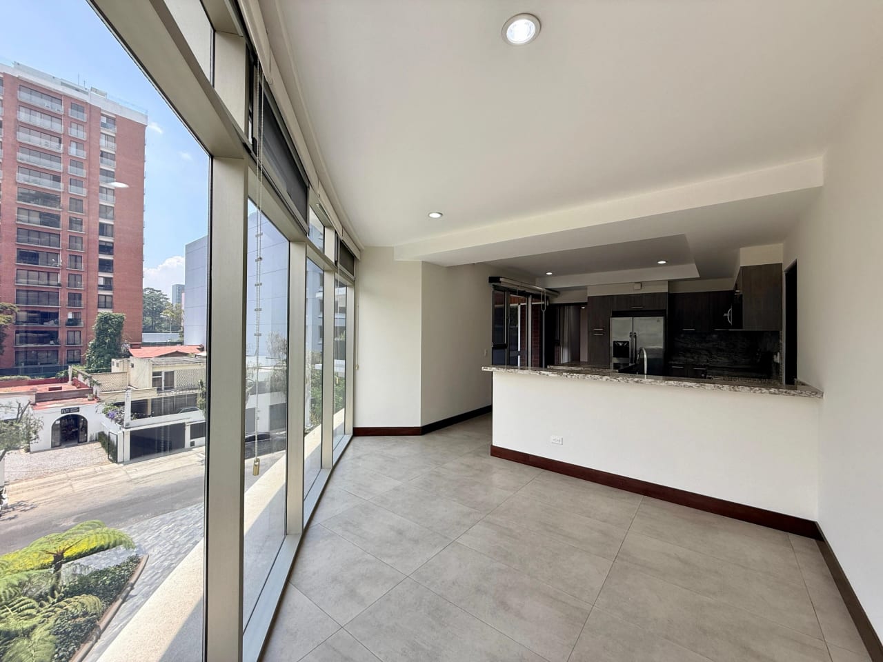 Alquilo apartamento en Santa Sofia zona 10 — Apartamento en Alquiler en Zona 10, Guatemala, Ciudad — foto 15 de 17