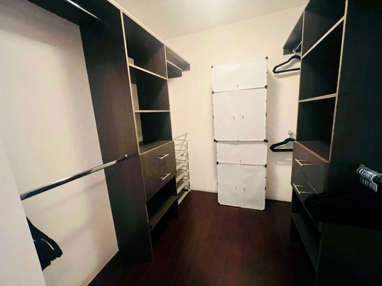 Alquilo apartamento amuebaldo en Attica 2 zona 14 — Apartamento en Alquiler en Zona 14, Guatemala, Ciudad — foto 10 de 17
