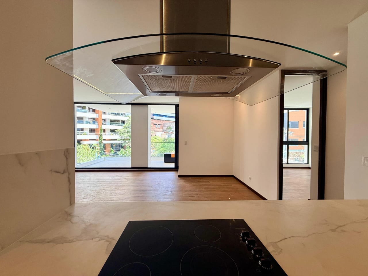 Alquilo apartamento en edifcio Tero zona 14 — Apartamento en Alquiler en Zona 14, Guatemala, Ciudad — foto 10 de 17