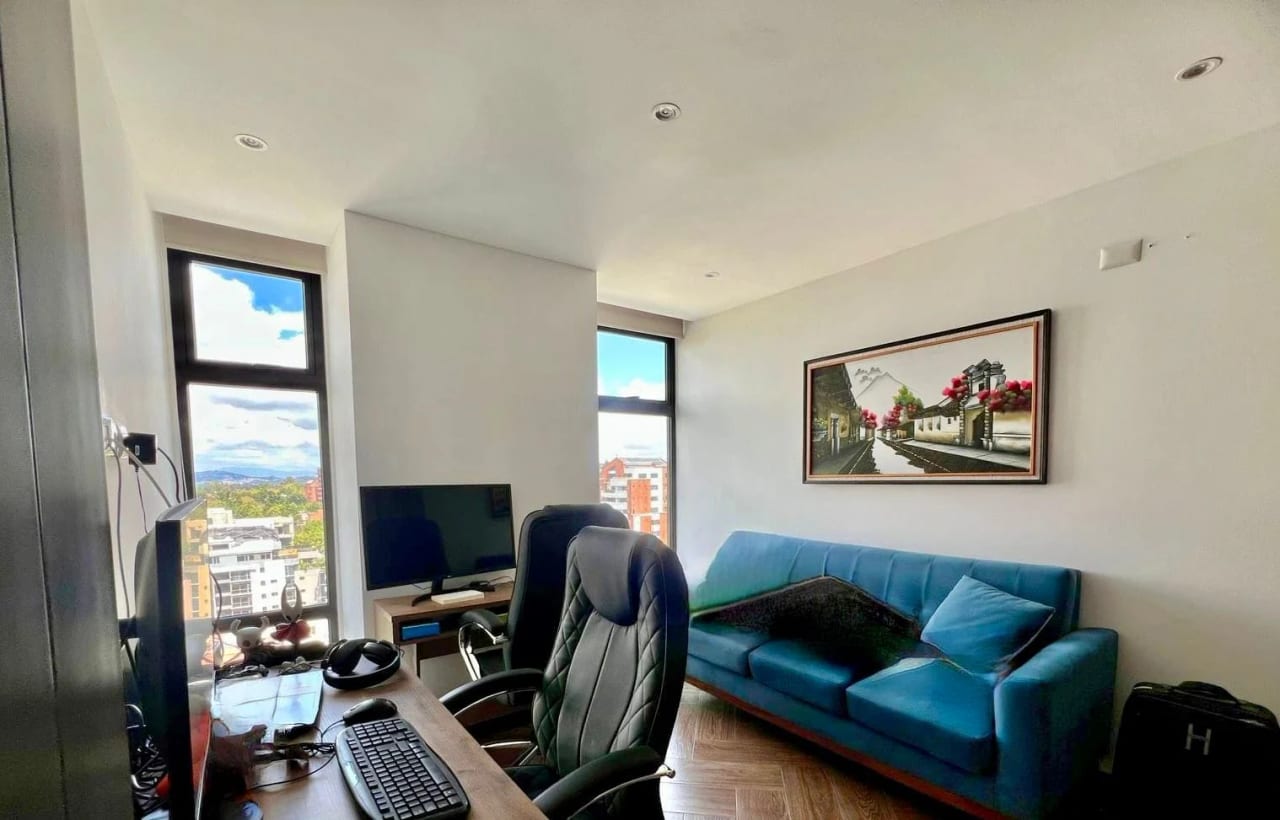 Vendo apartamento en Ikaria zona 15 — Apartamento en Venta en Zona 15, Guatemala, Ciudad — foto 4 de 16