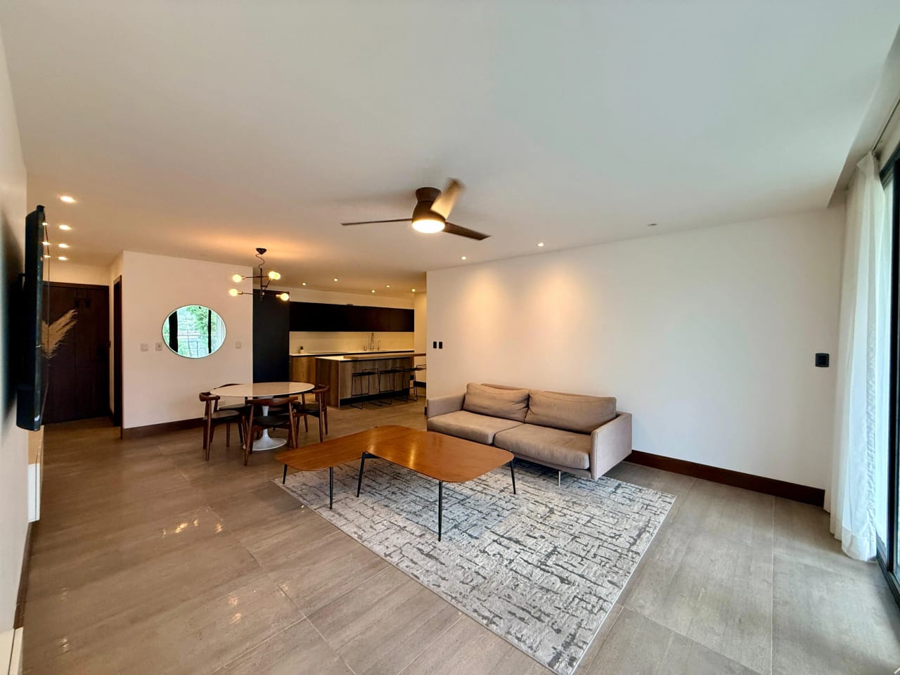 Alquilo apartamento amueblado en Zen Cayala zona 16 — Apartamento en Alquiler en Zona 16, Guatemala, Ciudad — foto 8 de 17