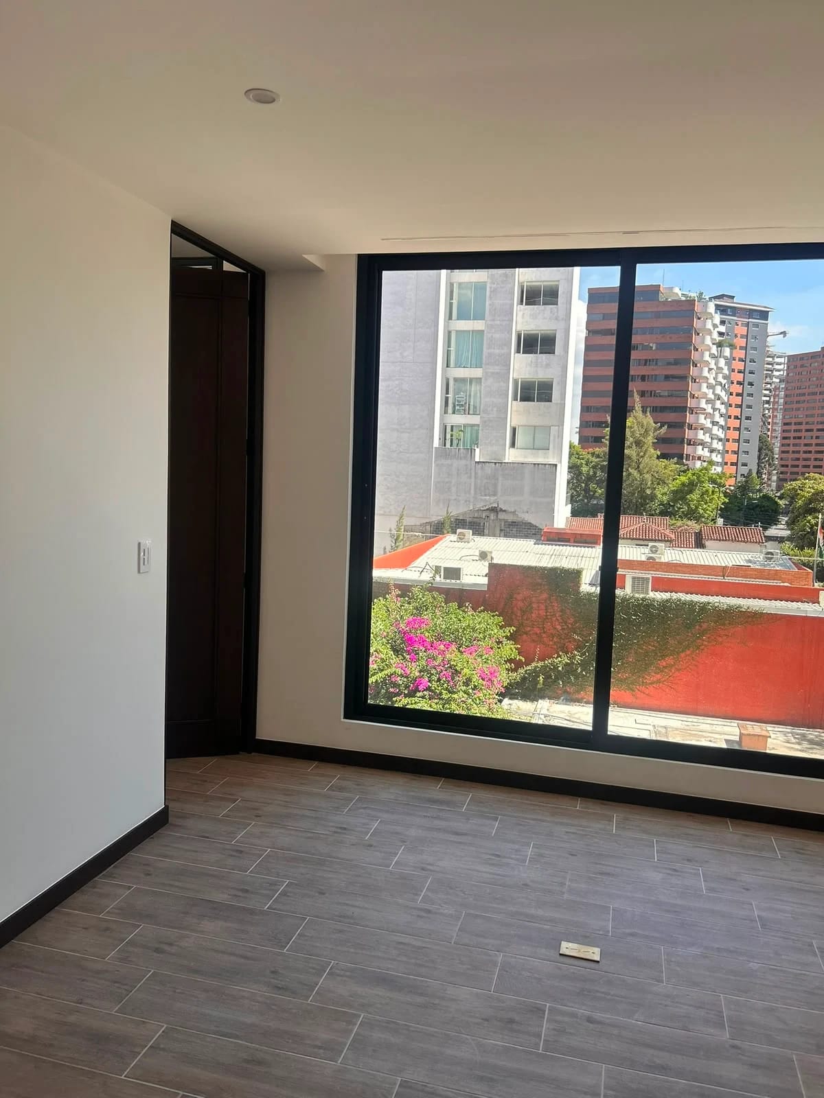 Alquilo apartamento en Torre Ferran 2 zona 14 — Apartamento en Alquiler en Zona 14, Guatemala, Ciudad — foto 8 de 17