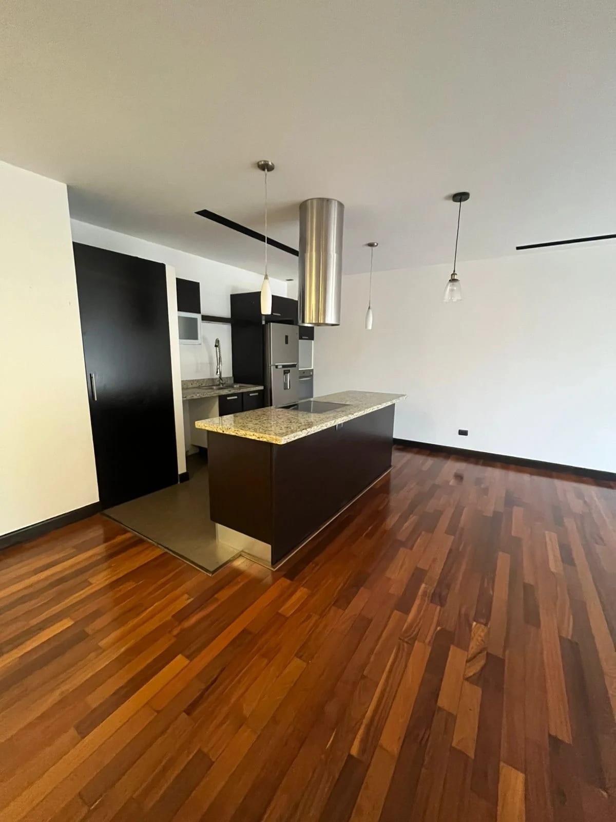 Alquilo apartamento en Midori zona 15 — Apartamento en Alquiler en Zona 15, Guatemala, Ciudad — foto 1 de 10