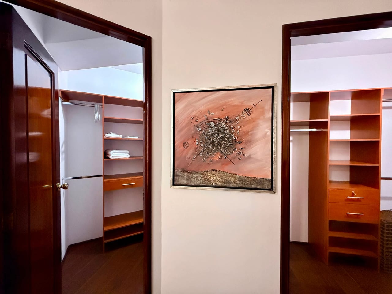 Vendo apartamento en Moradas del Acueducto zona 10 — Apartamento en Venta en Zona 10, Guatemala, Ciudad — foto 14 de 17