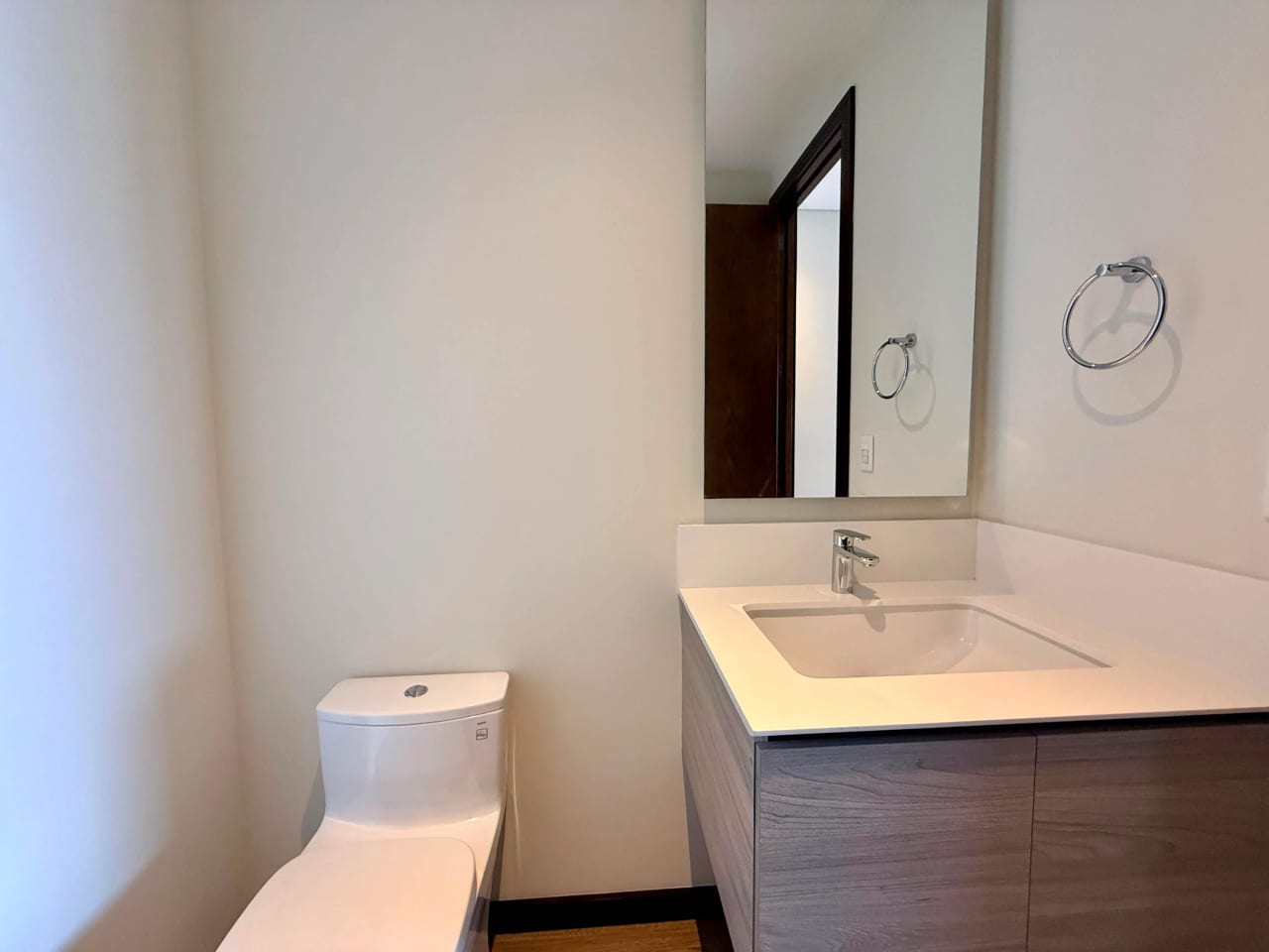Vendo apartamento en edificio Santa Sofia 7ma zona 10 — Apartamento en Venta en Zona 10, Guatemala, Ciudad — foto 15 de 17