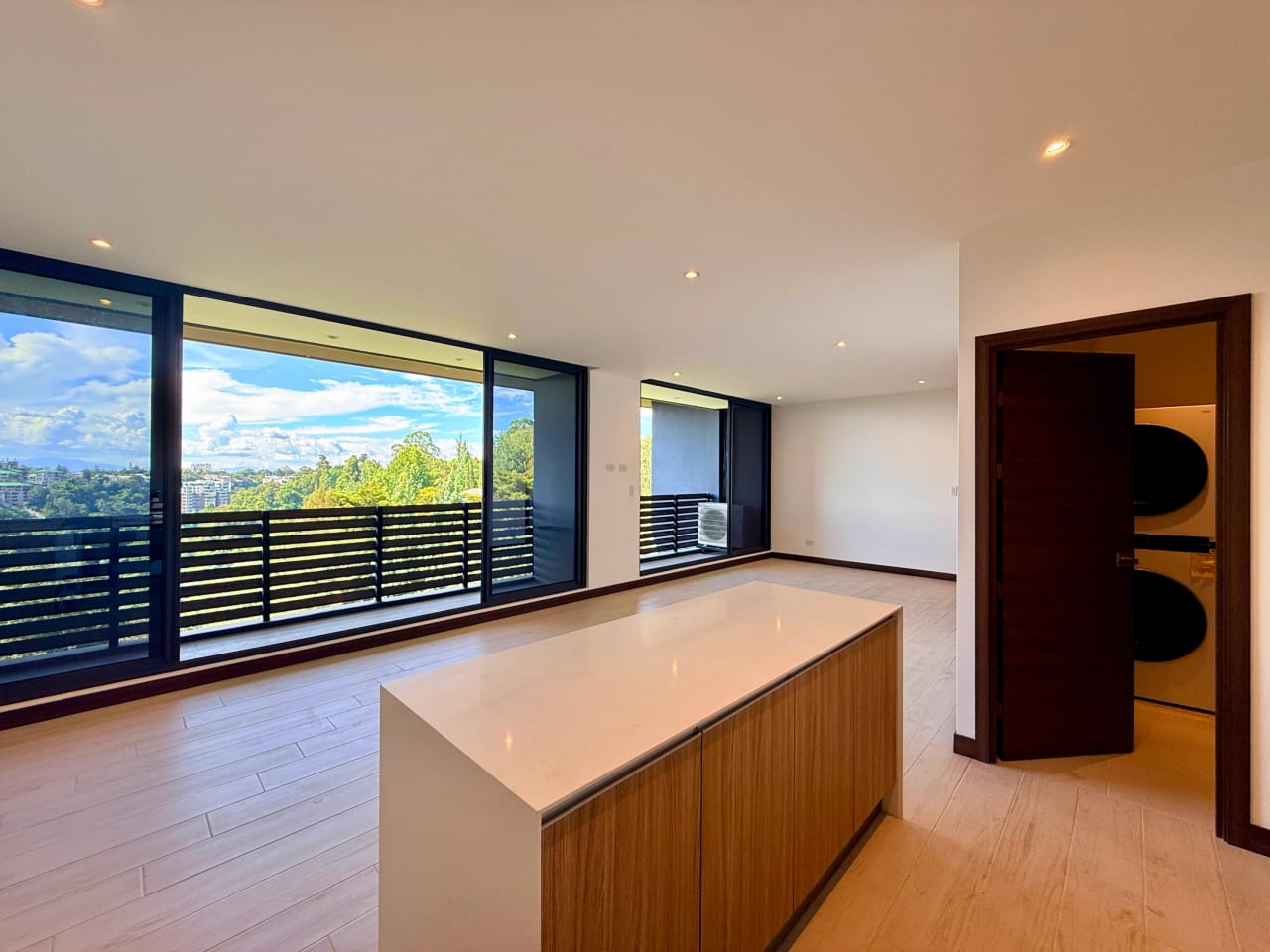 Vendo apartamento en Spazio zona 15 — Apartamento en Venta en Zona 15, Guatemala, Ciudad — foto 1 de 17