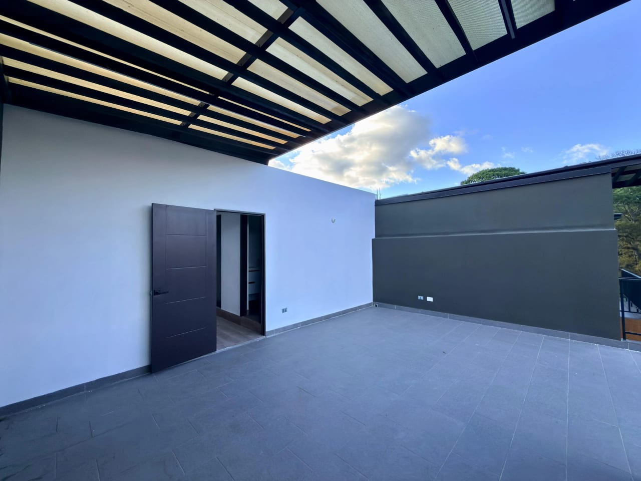 Vendo casa en condominio Laureles zona 16 — Casa en Venta en Zona 16, Guatemala, Ciudad — foto 16 de 17