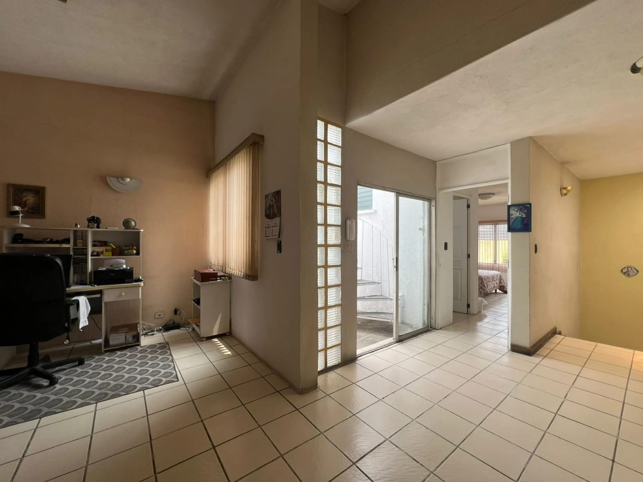 Vendo casa dentro de garita en Santa Rita 2 — Casa en Venta en Zona 2 Mixco, Guatemala, Ciudad — foto 14 de 17