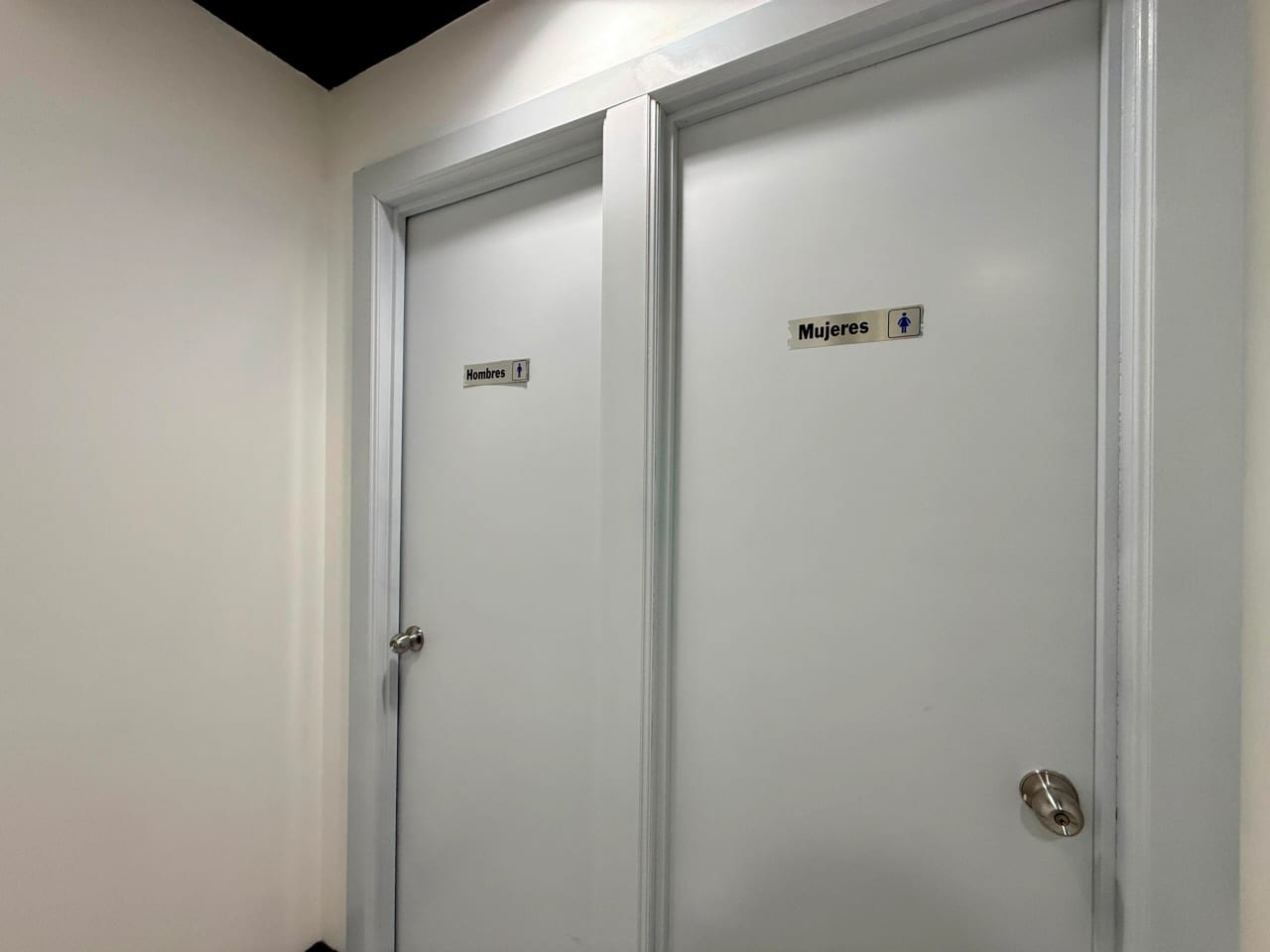 Vendo oficina en Europlaza zona 14 — Oficina en Venta en Zona 14, Guatemala, Ciudad — foto 13 de 13