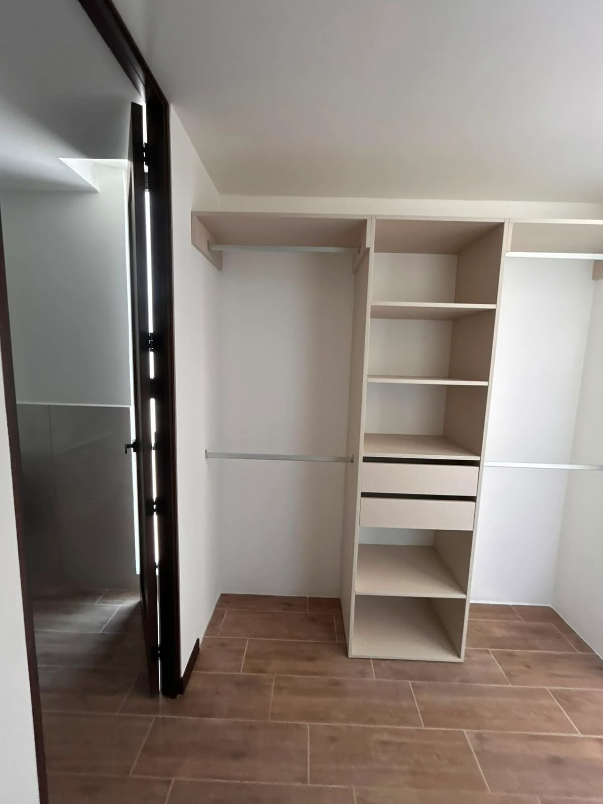 Apartamento en venta zona 14 edifcio el Ferran 2 — Apartamento en Venta en Zona 14, Guatemala, Ciudad — foto 9 de 17