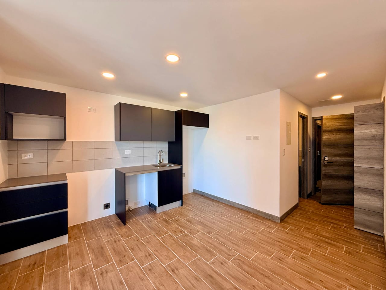 Apartamento en alquiler en edifcio Kiintea zona 15 — Apartamento en Alquiler en Zona 15, Guatemala, Ciudad — foto 10 de 16
