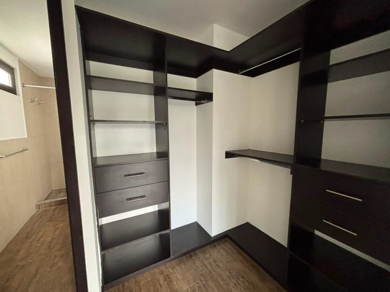 Apartamento en alquiler en Torre 360 zona 15 — Apartamento en Alquiler en Zona 15, Guatemala, Ciudad — foto 7 de 9