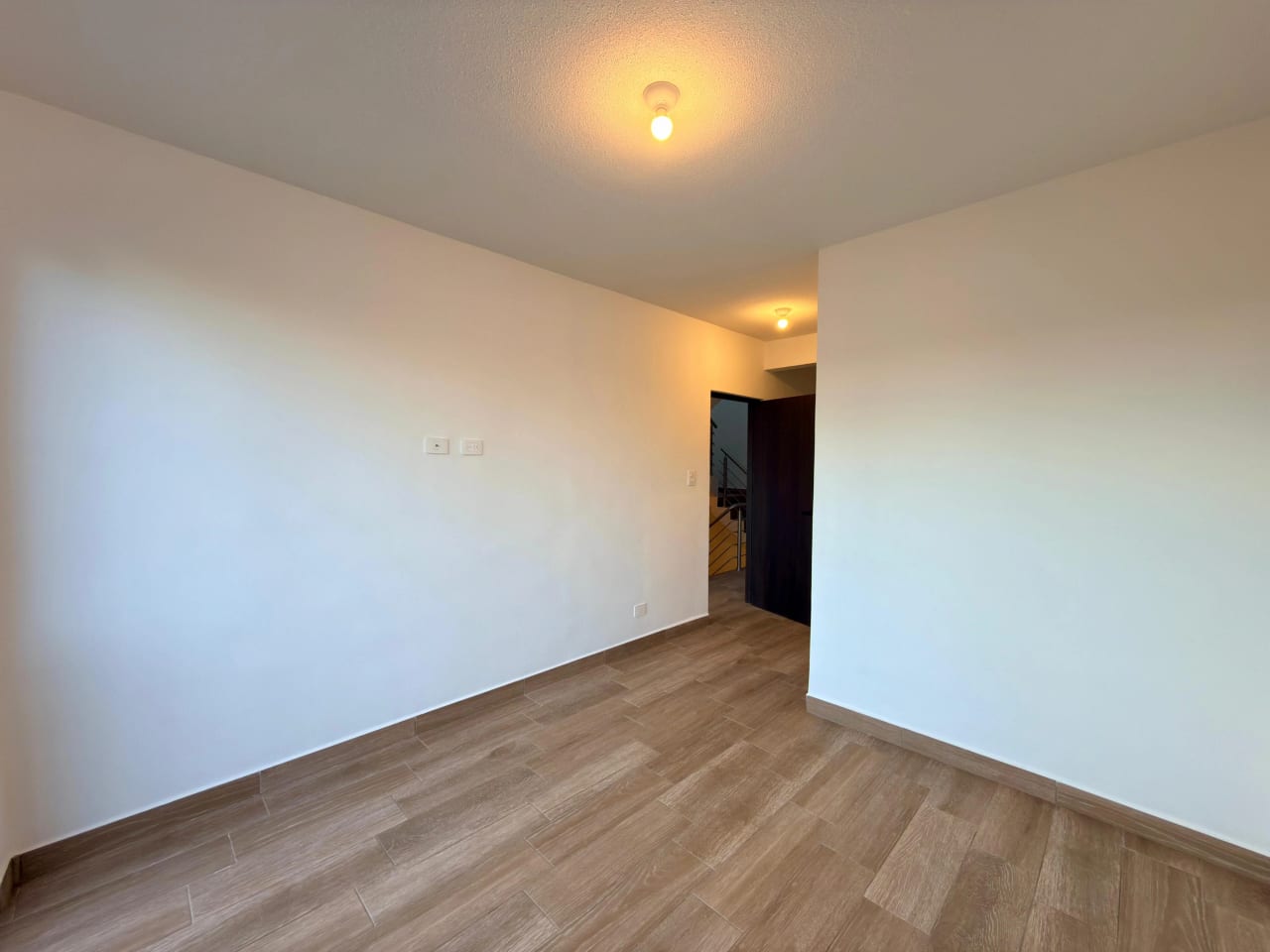 Casa en venta condominio Laureles zona 16 — Casa en Venta en Zona 16, Guatemala, Ciudad — foto 12 de 17