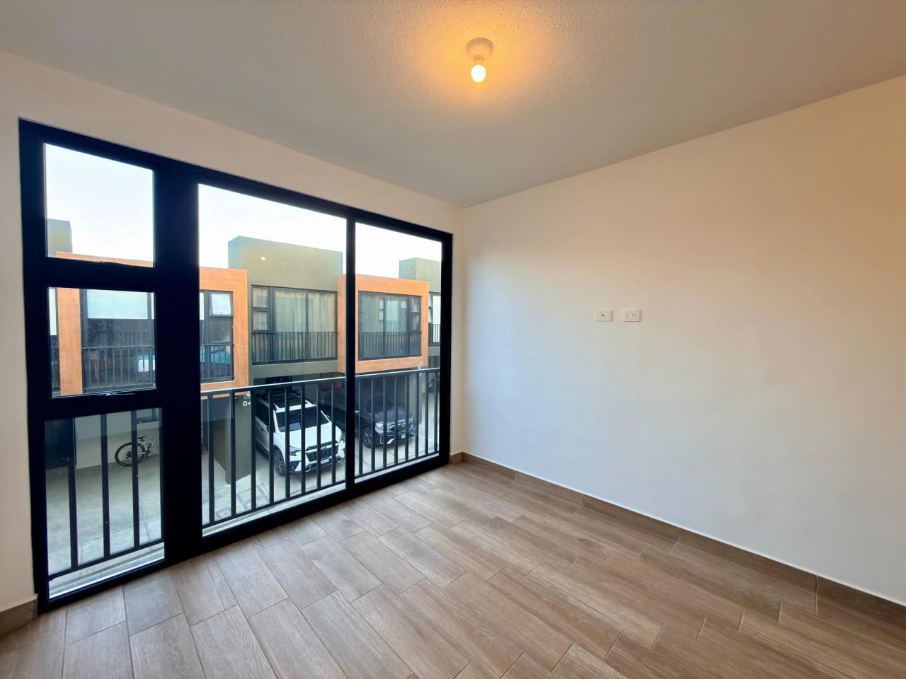 Casa en venta condominio Laureles zona 16 — Casa en Venta en Zona 16, Guatemala, Ciudad — foto 14 de 17