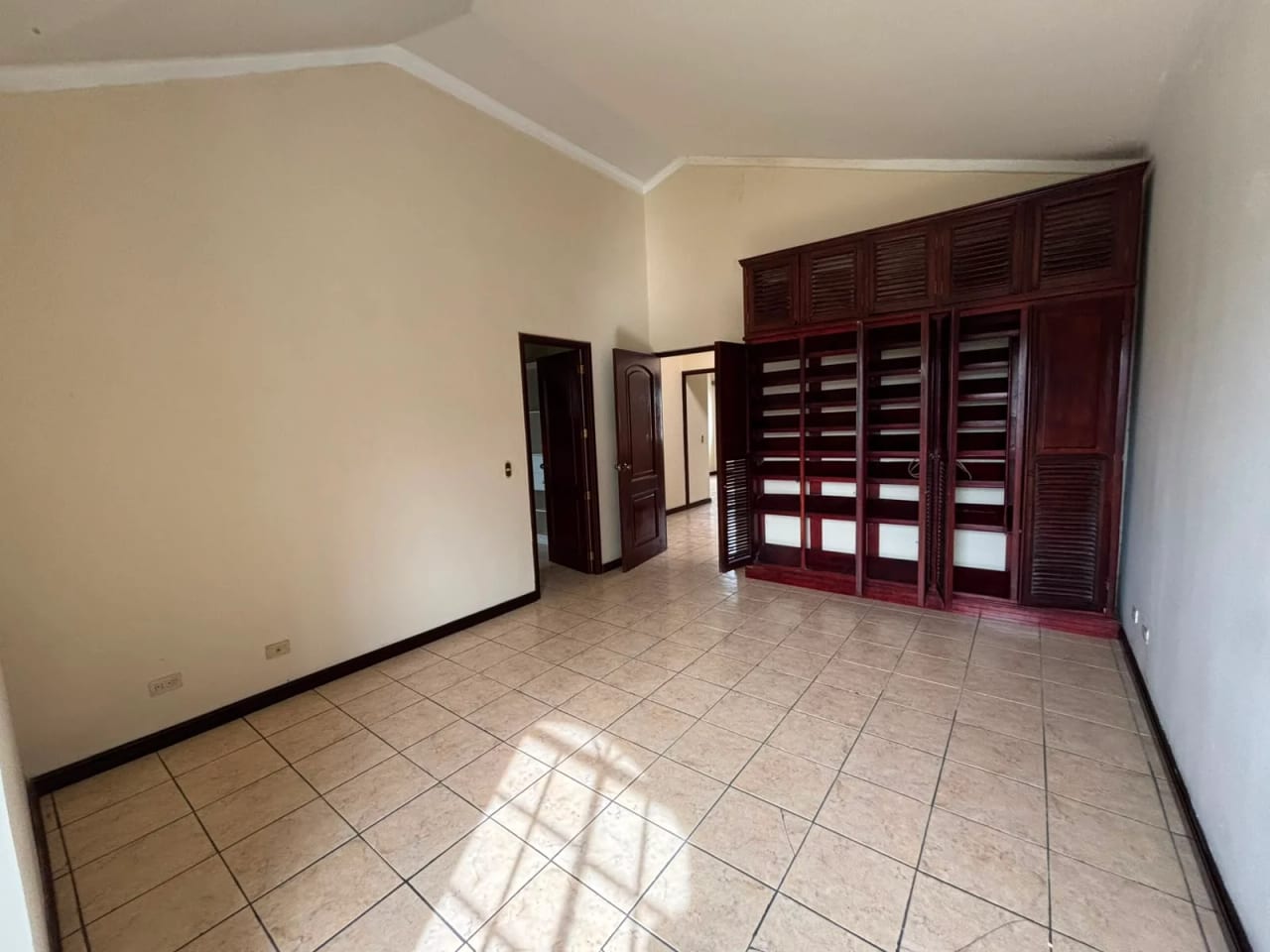 Casa en alquiler condominio Santa Anita 2 Carretera Salvador — Casa en Alquiler en Carretera a El Salvador, Guatemala, Ciudad — foto 14 de 17